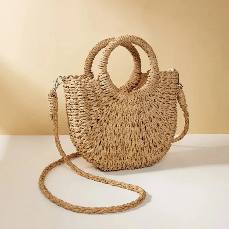 Bolso de hombro en rafia