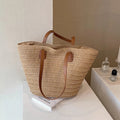 Bolso de rafia con correa al hombro