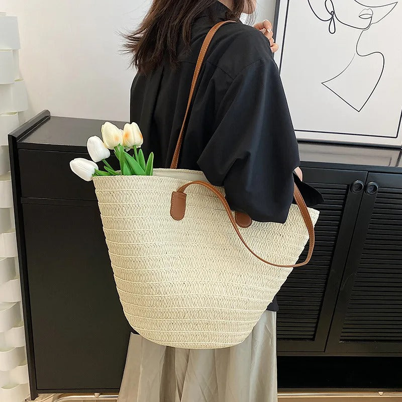 Bolso de rafia con correa al hombro
